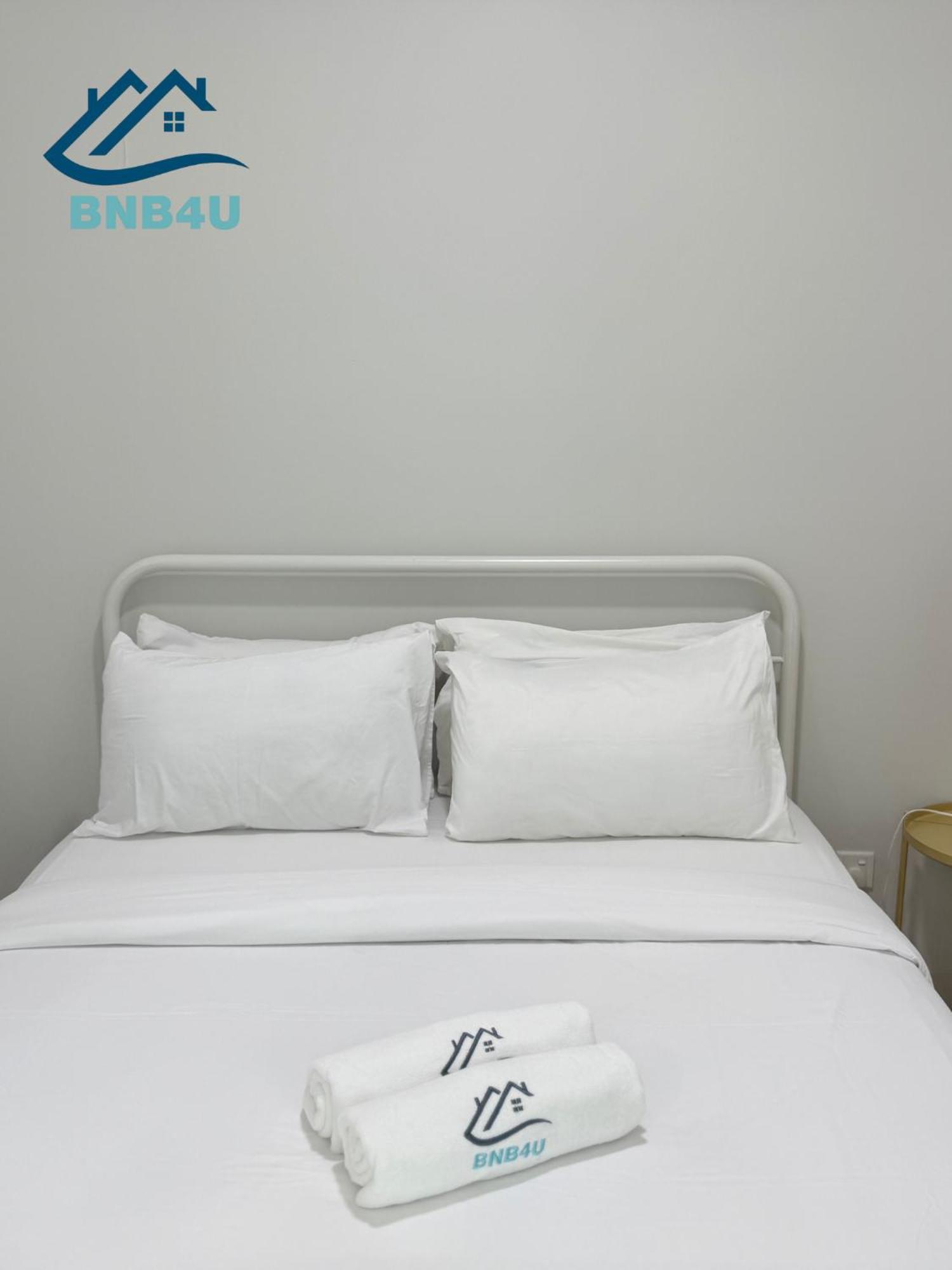Duplex Seaview Comfort Stay In City By Iz George Town Ngoại thất bức ảnh