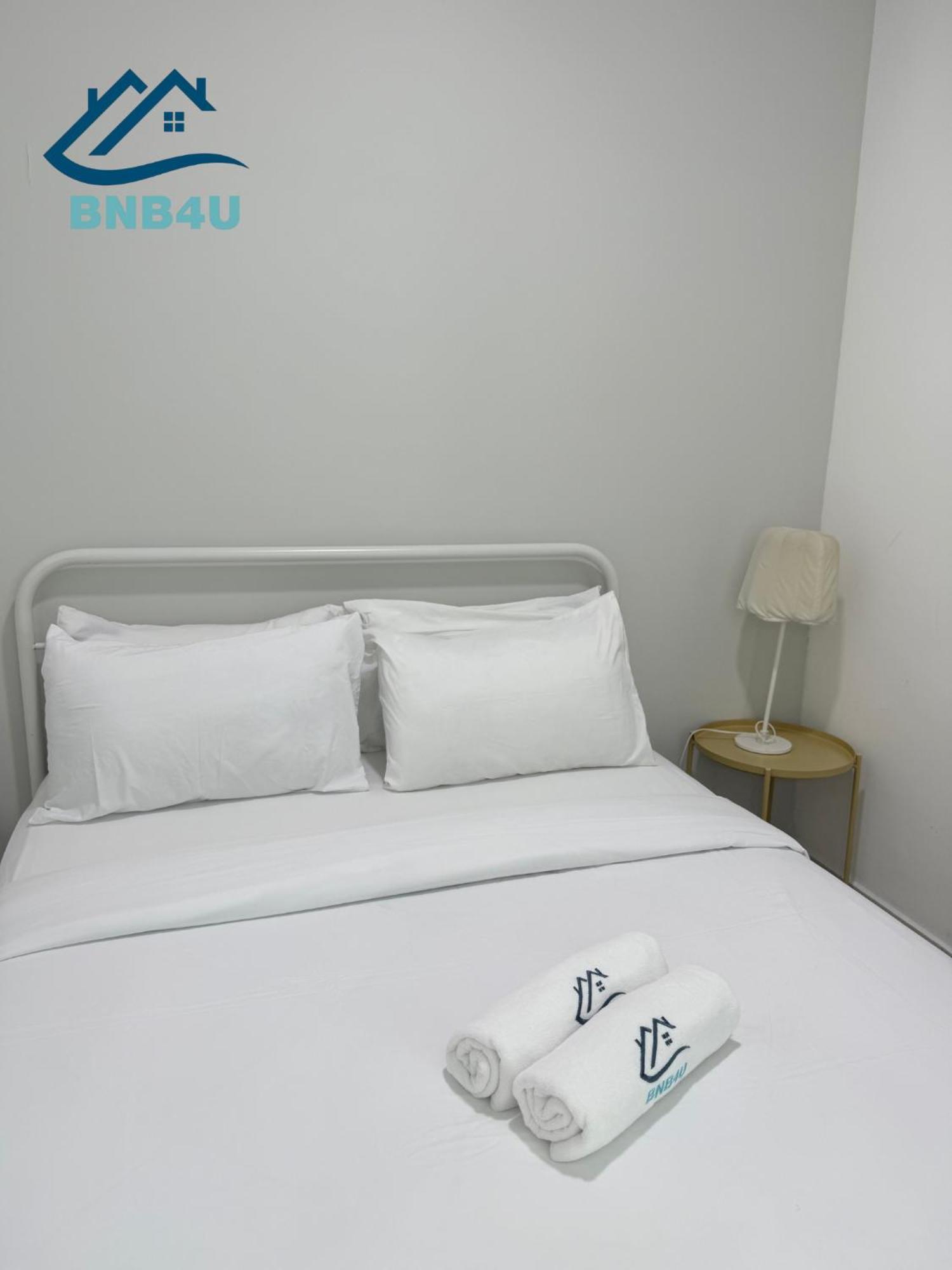 Duplex Seaview Comfort Stay In City By Iz George Town Ngoại thất bức ảnh